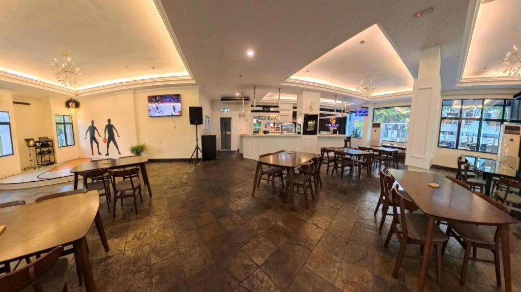 Stallions Suite Penang Jelutong Exteriér fotografie