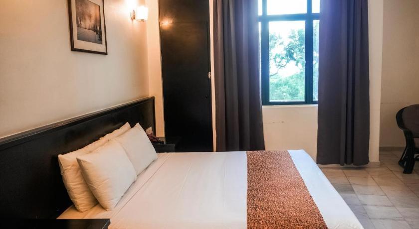 Stallions Suite Penang Jelutong Exteriér fotografie